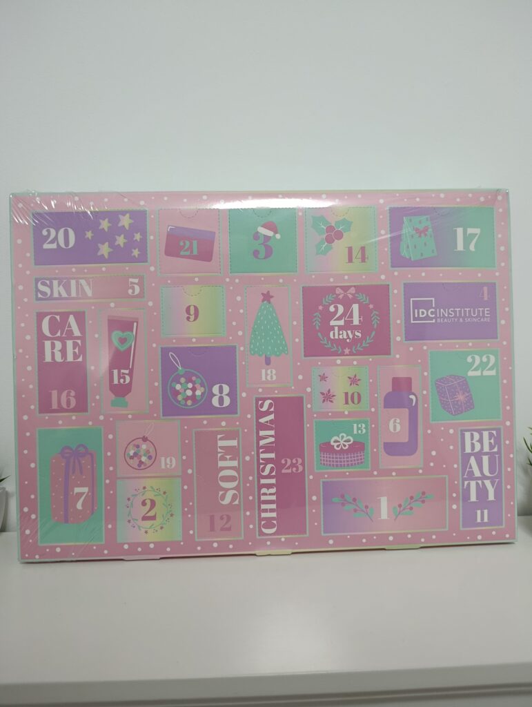 Calendario de Adviento IDC Institute - 24 Dias Beauty & Skincare 🎄✨🎁